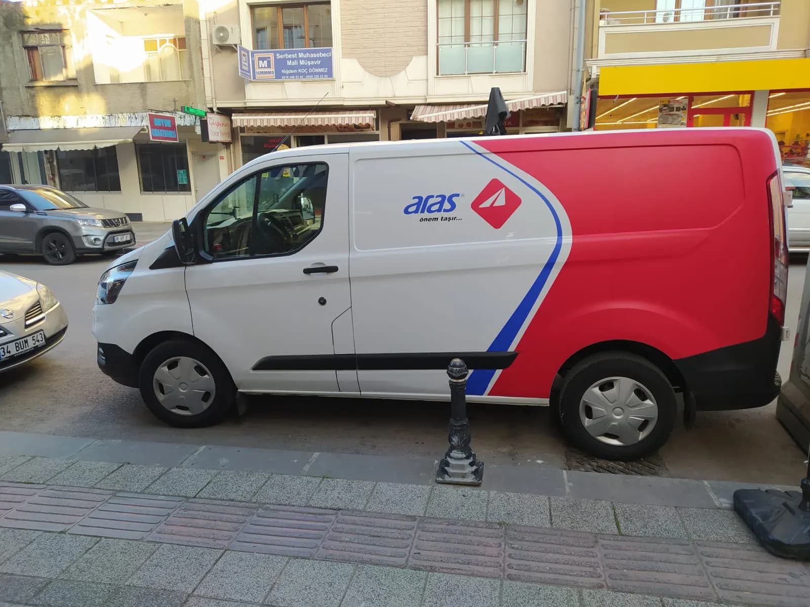 Taha Reklam araç giydirme uygulaması - Üsküdar, İstanbul