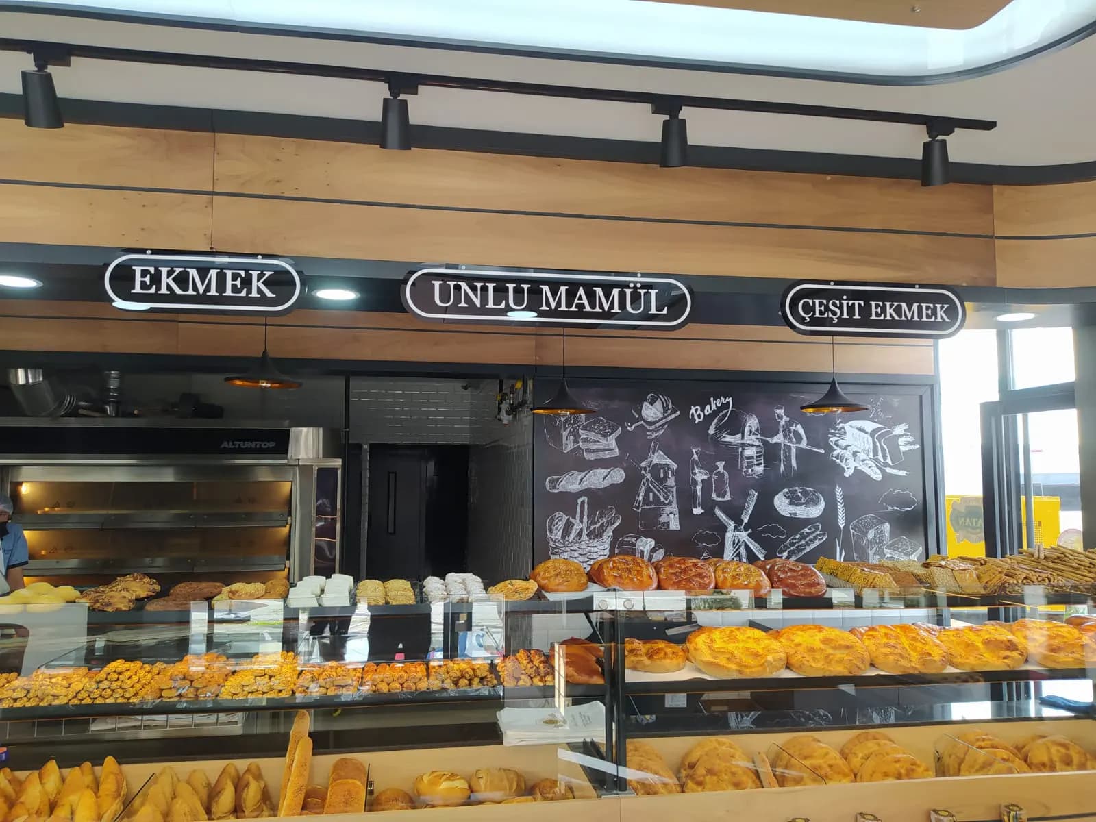 Taha Reklam özel reklam uygulaması - Kartal, İstanbul