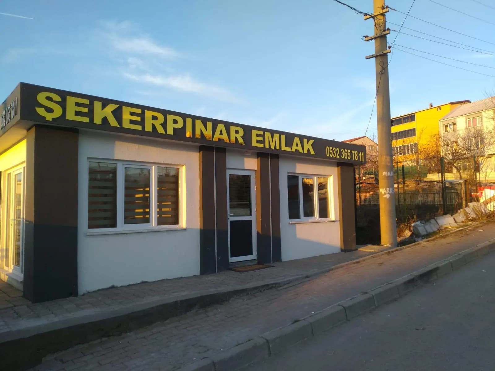 Taha Reklam tabela uygulaması - Pendik, İstanbul